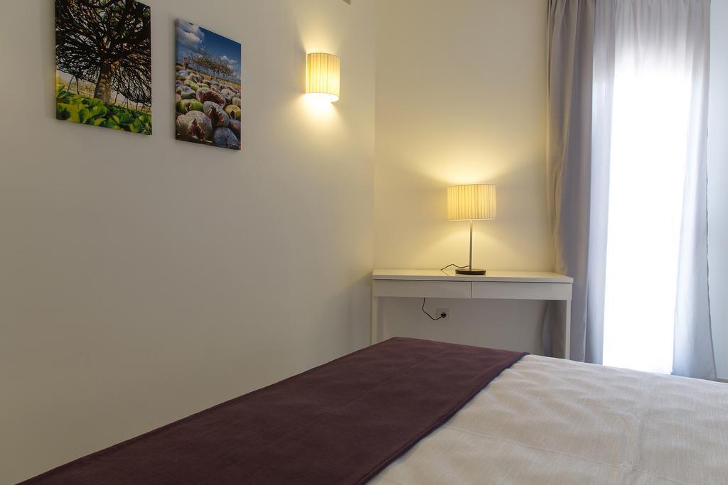 Apartamentos Proa - Emar Hotels Only Adults Es Pujols Eksteriør billede